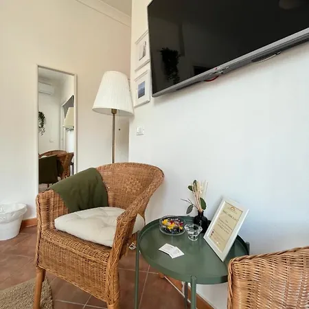 House 4*