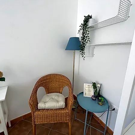 House Bed and Breakfast 4*