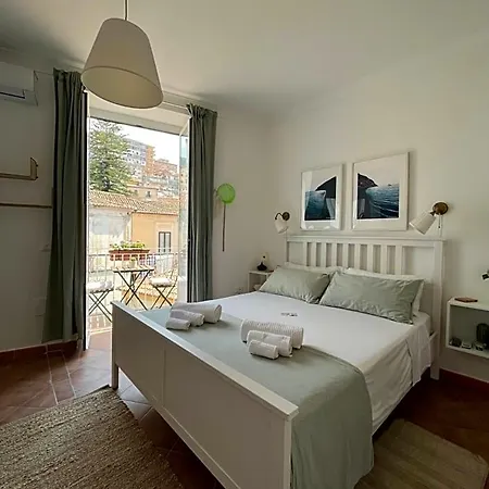 Bed and Breakfast House Πίτσο