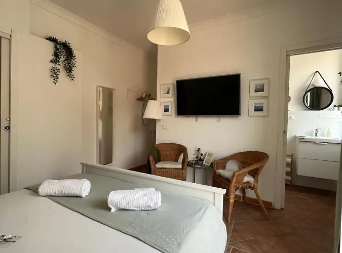 House 住宿加早餐酒店 3*