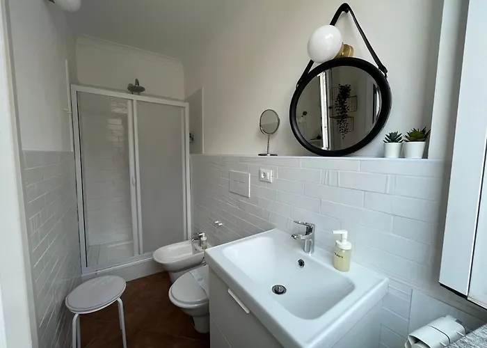 住宿加早餐酒店 House 皮佐