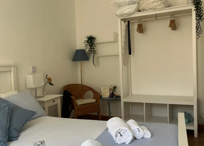 House Alojamento de Acomodação e Pequeno-almoço 3*